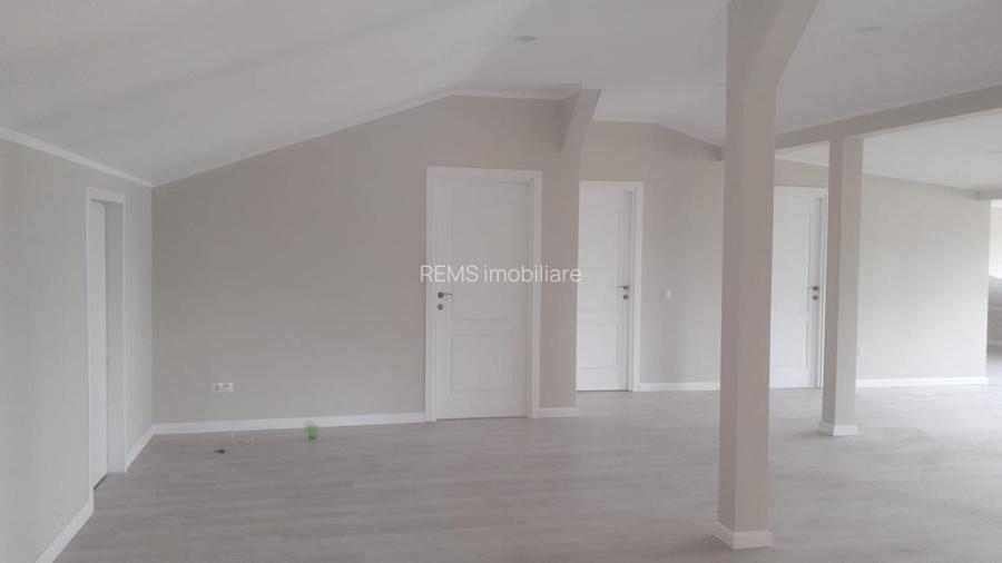 Casa individuala in Salicea P+M finisata mobilata in Salicea  - 8