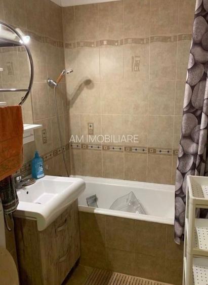 AP. 2 CAMERE TITAN, BUCATARIE INCHISA,BLOC REABILITAT,LOC PARCARE. - 4