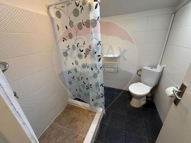 Hotel 29 camere de vânzare în zona P-ta Unirii - 11