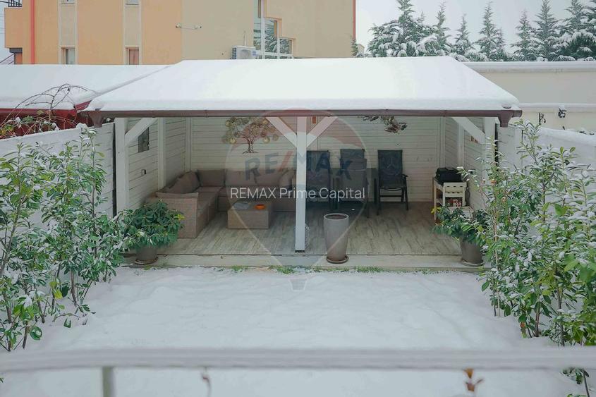 Casă de vânzare cu 4 camere în cartierul Beverly Hills, Sânmartin - 11