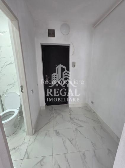 Garsonieră 28 mp + balcon – zona M4 – etaj 1 - 2