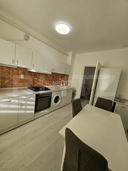 Apartament decomandat cu 2 camere, 41 mp utili, parcare inclusa, zona Terra - 12