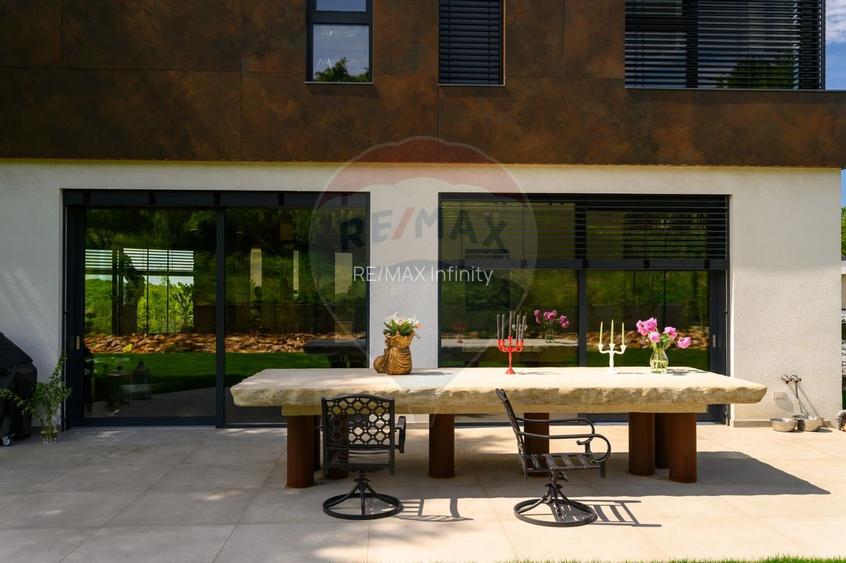 Proprietate spectaculoasă și unică de vânzare în Cluj-Napoca - 6