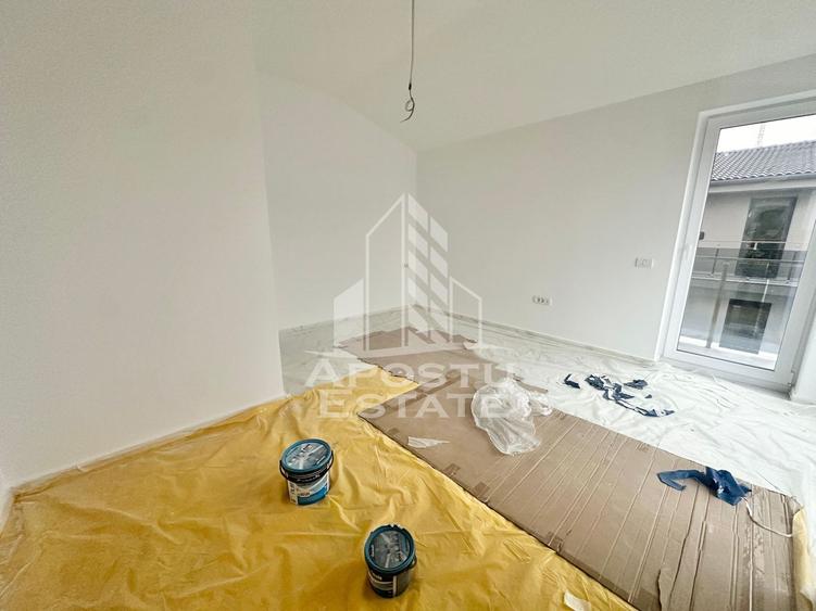 Apartament tip penthouse cu 3 camere si terasa de 30 mp in Braytim