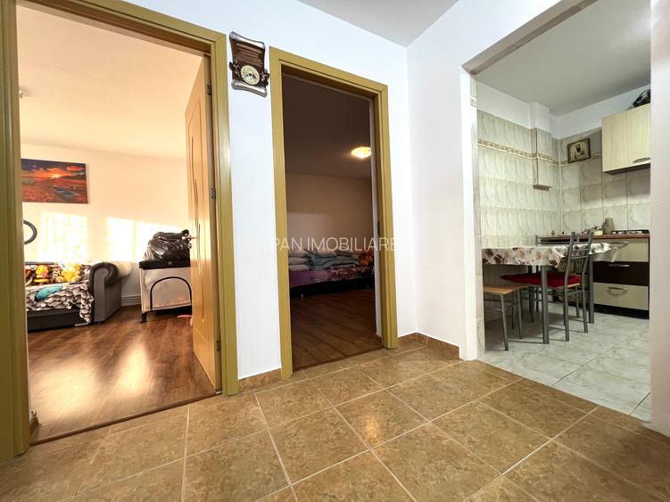 Casa Tuzla – 2 Constructii Individuale – 9 camere – 811mp teren - 20