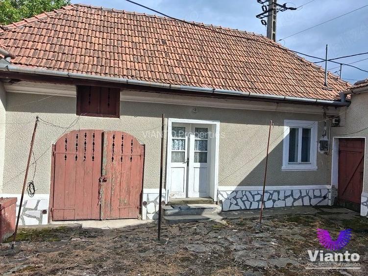 Casă în Poiana Sibiului | 909 mp teren | livadă și anexe gospodărești - 2