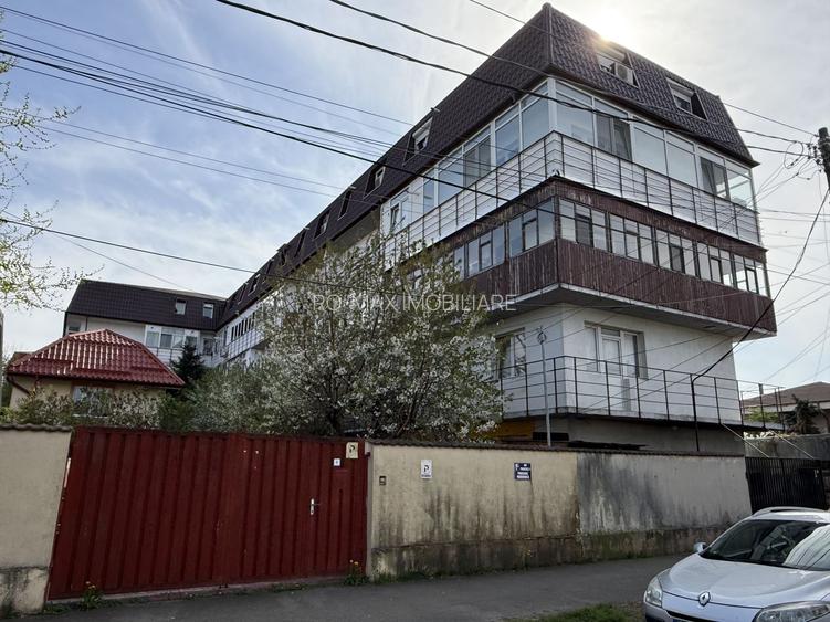 Ap 3 camere - transformat din alipirea a 2 garsoniere - 62 mp - parter - 18