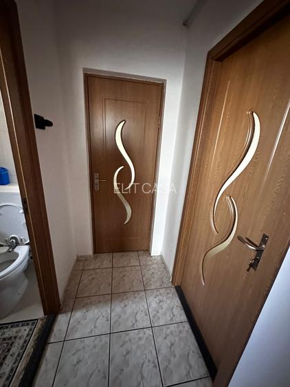 Apartament cu 2 camere decomandat, etajul 6/10, zona Alexandru cel Bun - 6