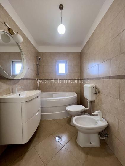 Apartament cu 4 camere, 68mp, etaj 5/5 - Zona Dambovita - 7
