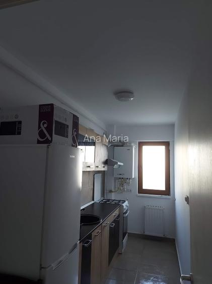 închiriez apartament cu o camera  - 4