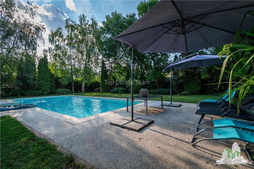 Vila premium cu 7 camere, de inchiriat cu piscina privata si terasa de 90 mp, si - 4