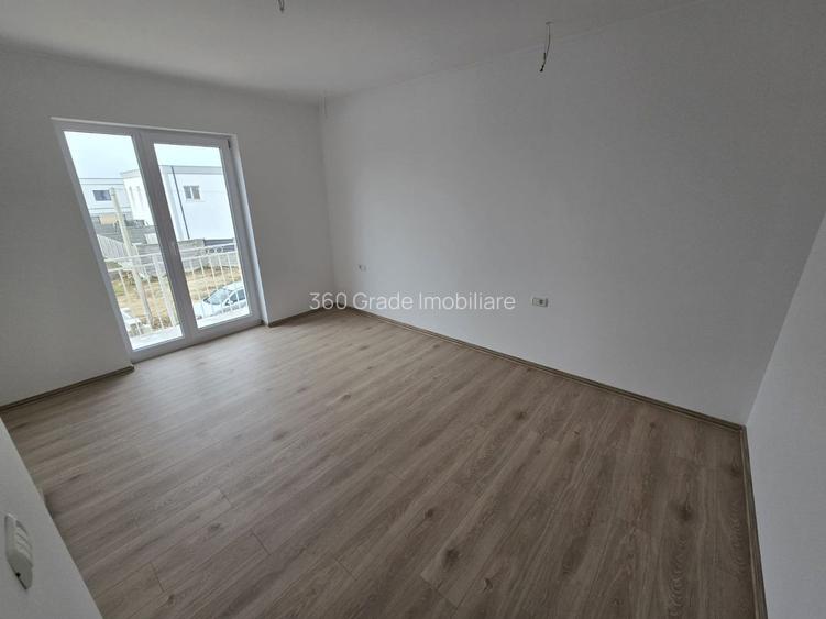 DUPLEX DE VÂNZARE Calea Medveș Comision 0% - 4