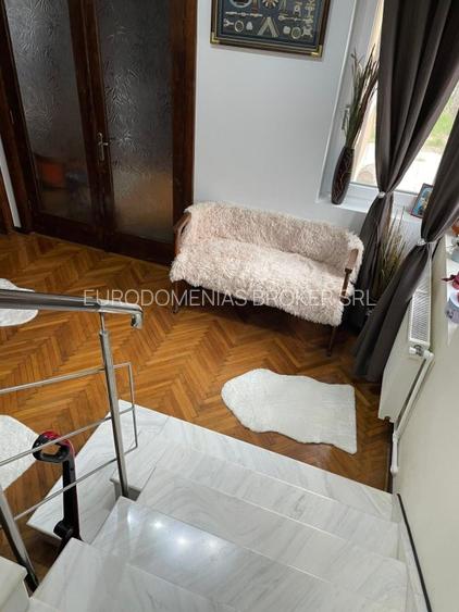 VILA UNICAT,  IMPOZANTA DIN PERIOADA INTERBELICA, D+P+M,ULTRACENTRAL - 18