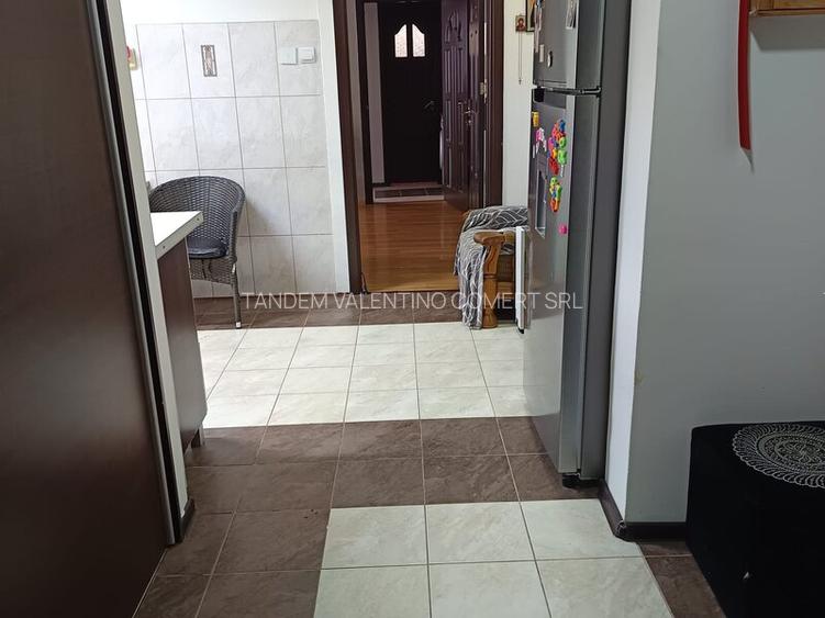 Iancului , 2 minute metrou - 7