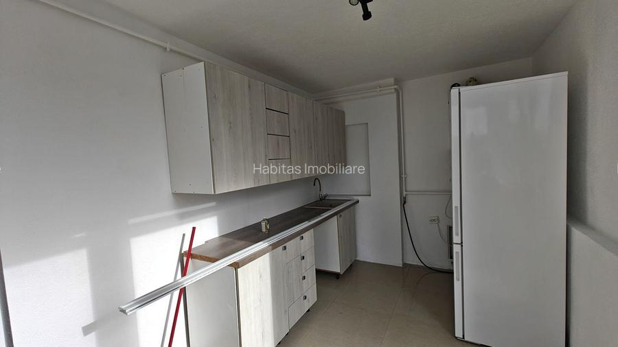 Spatiu birouri, 4 camere, parter, curte proprie, parcare, zona BMW - 10