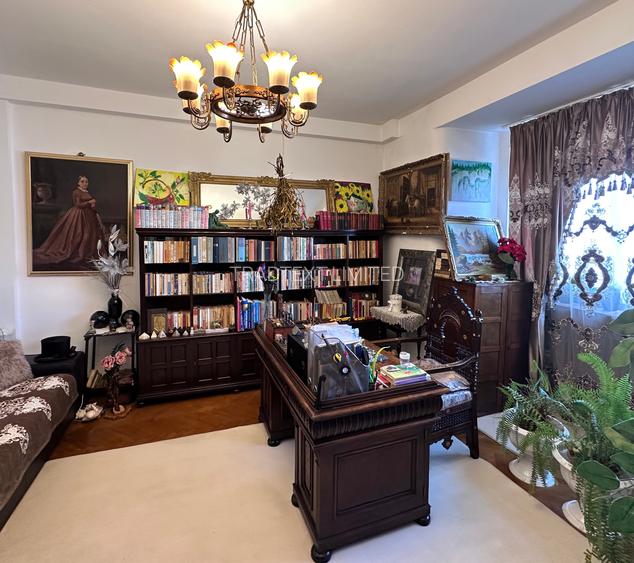 120 mp . 4 camere. Piața Romana.Nu are risc sau urgență. - 5