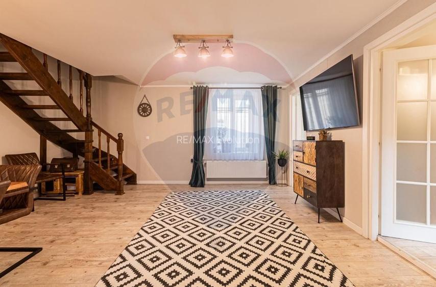 COMISION 0%|Oază de eleganță în Centrul Istoric: Apartament 4 camere!! - 8