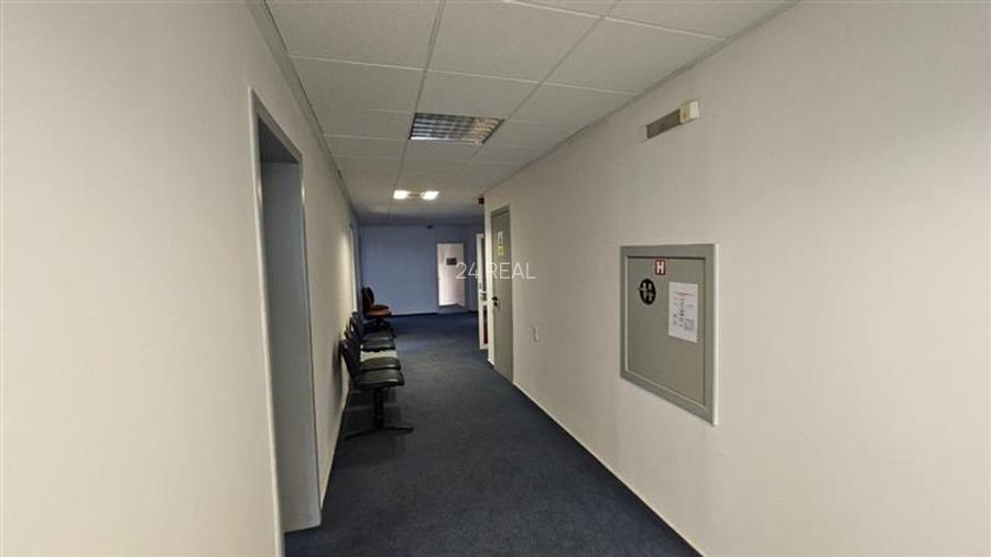 Inchiriere spatiu clinica langa metrou Aurel Vlaicu - 280 mp - 24