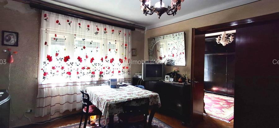 Apartament in vila, singur pe etaj, 2/2, spatios, terasa, 4 camere - 2