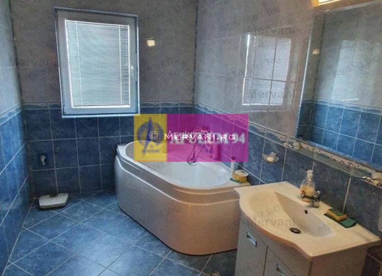 Vila de vanzare in Brebu - Zona Brebu Megiesesc - 8