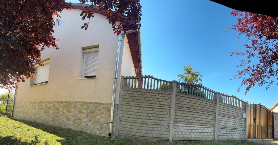 Casa în Felnac renovată și utilată  - 16