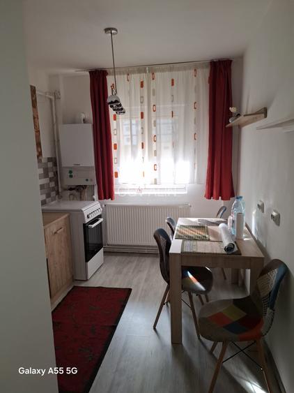 Apartament 4 camere, 2 bai, decomandat, Craiter,suprafata 83 mp, mobilat, utilat - 12