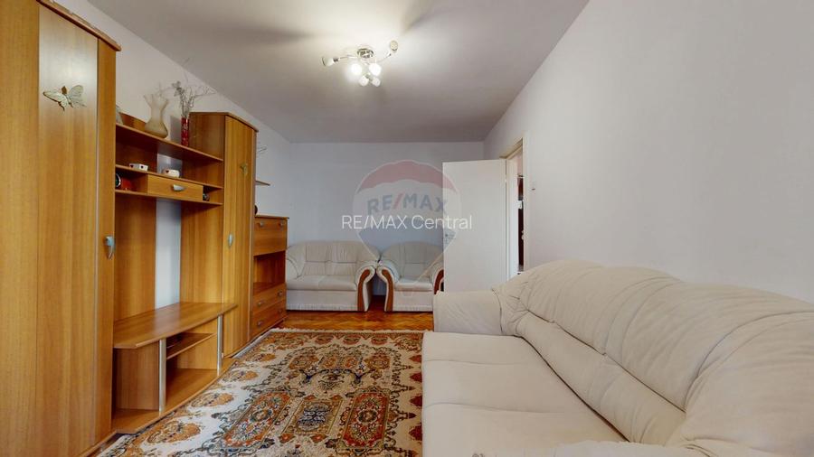 Apartament cu 2 camere de închiriat în zona Bd. Vlahuta, ITC - 5