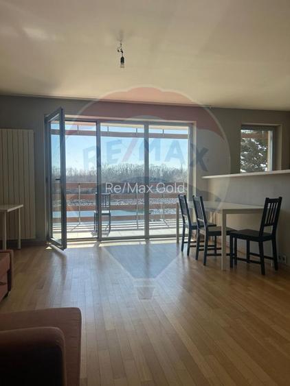 De vanzare apart. 3 cam,  pe malul Lacului Snagov , comision 0% - 4