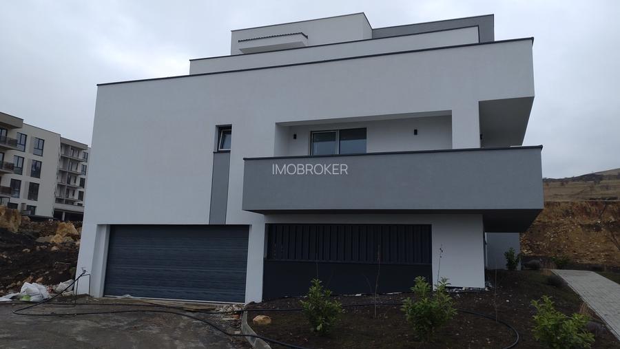 Vand apartament 2 camere, zona Razoare - 3