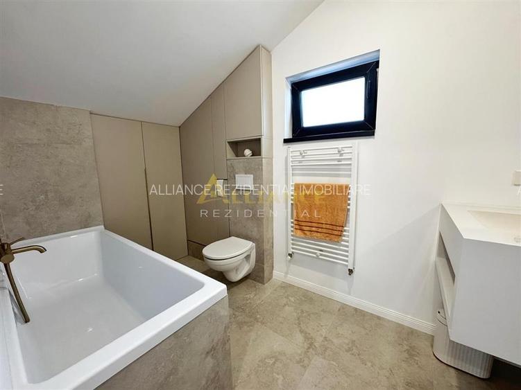 Casa individuala P+M - 3, 4 sau 5 camere - teren 389mp - Ansamblu rezidential - 3