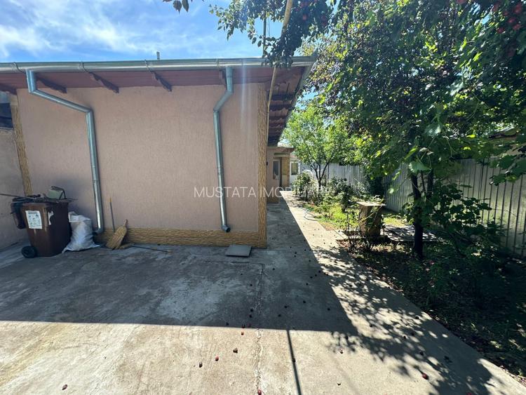 Casa cu 4 camere, zona Buzaului. - 2