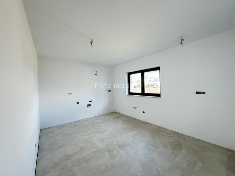 Casa individuala, 3 camere, 95 mp utili pe teren de 450 mp - Micesti - 3