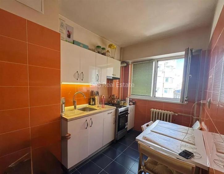 Apartament 3 camere | Calea Victoriei - MaxMara | Bloc 1983 | Centrala - 10