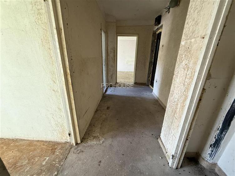 Zona Spital - Liceul Pedagocic - 2 camere decomandate - 8