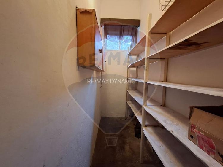 Proprietate centrală Arad,  cotă teren mare, acces auto - 18