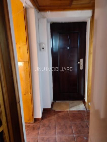 Garsoniera - zona Gara - Carrefour Market (fosta Billa) - 4