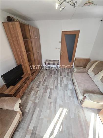 Garsoniera, zona Tractorul - 4