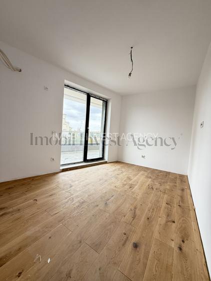 Apartament 4 camere de vanzare Pipera in bloc cu vedere la lac - 11