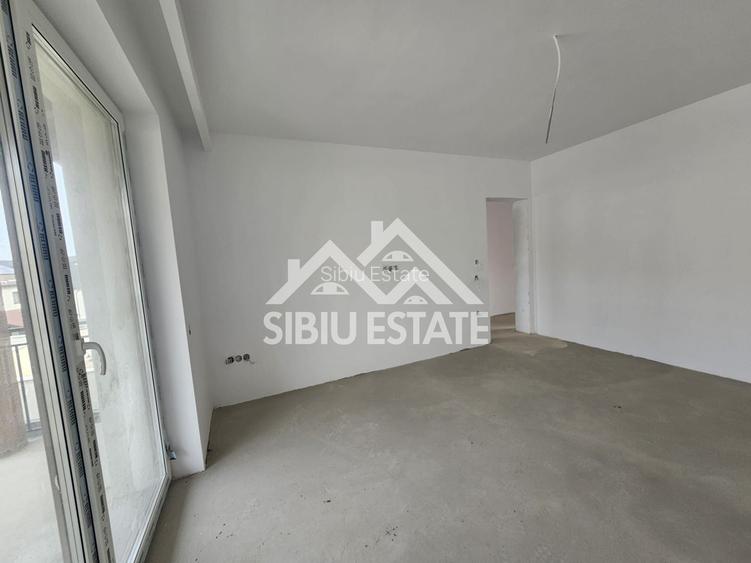 Casa 4 camere, 2 bai, curte si terasa Sibiu Calea Cisnadiei - 9