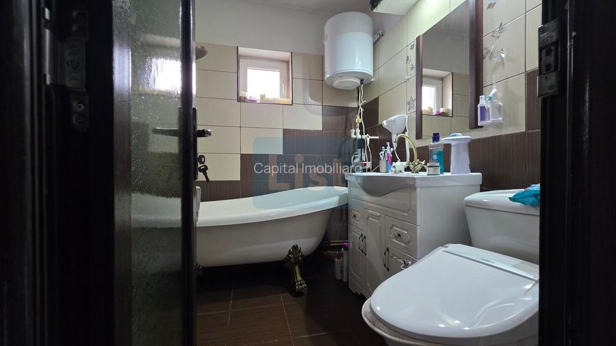 Apartament 4 camere, et. 2 - Bulevard - 8