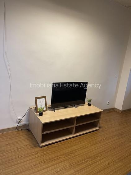 Garsoniera Nerva Traian - Goga, mobilata si utilata modern, renovata, libera - 2