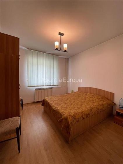 Apartament 3 camere de vanzare zona Ultracentrala Tulcea - 4