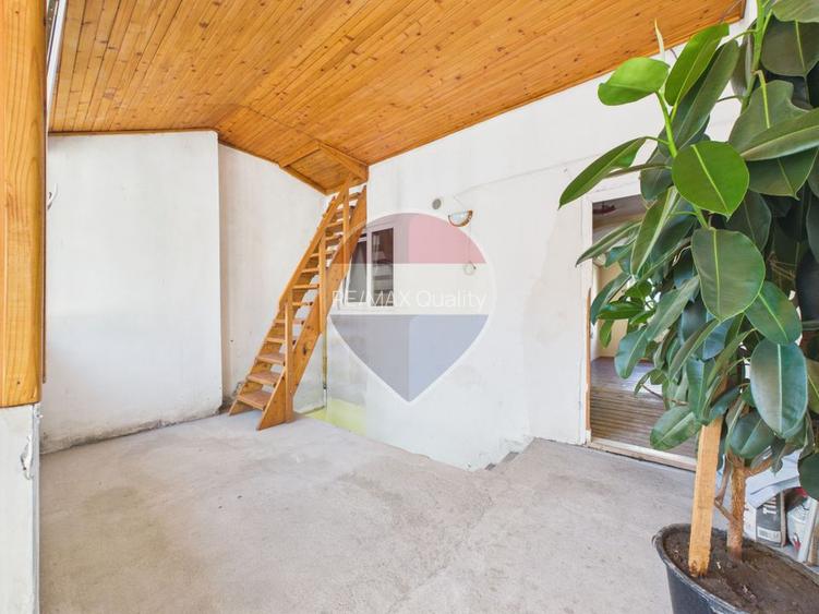 Casa cu 8 camere de vanzare | rezidential si comercial | Nerva Traian - 16