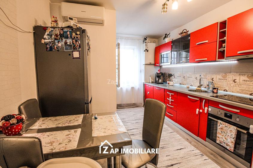 Shopping City - 3 Camere Decomandat - 69 mp Lift Nou- Finisat Modern - 8
