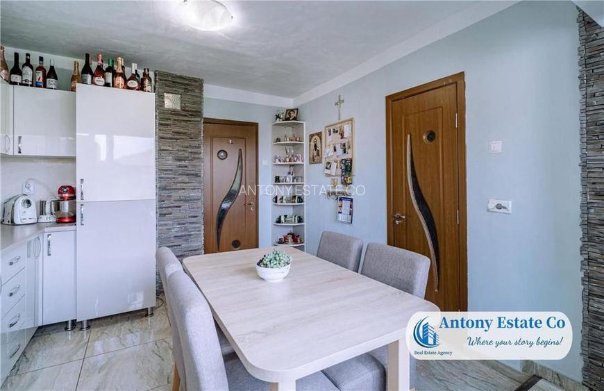 Apartament de vanzare, 4 Camere, Oradea - 11