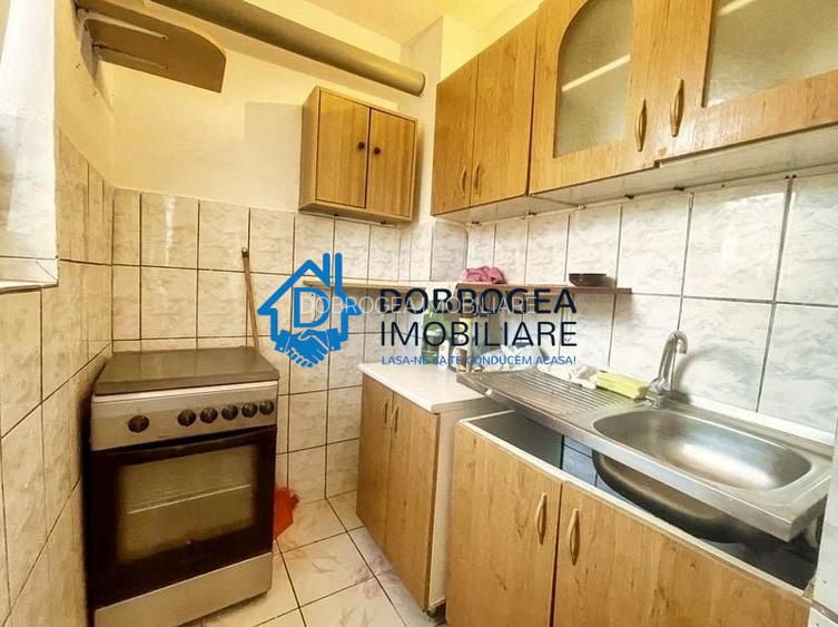 23 AUGUST-2 CAMERE, ETAJ 2, 31 MP - 2