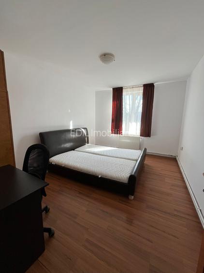 Apartament 4 camere Gheorgheni  100 mo ideal familie , zona linistita - 8