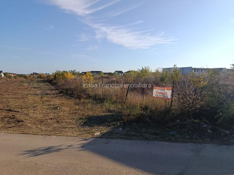 12368 mp teren pentru constructii,str-Iederei-str;Dumbravei deschidere 298 m - 12