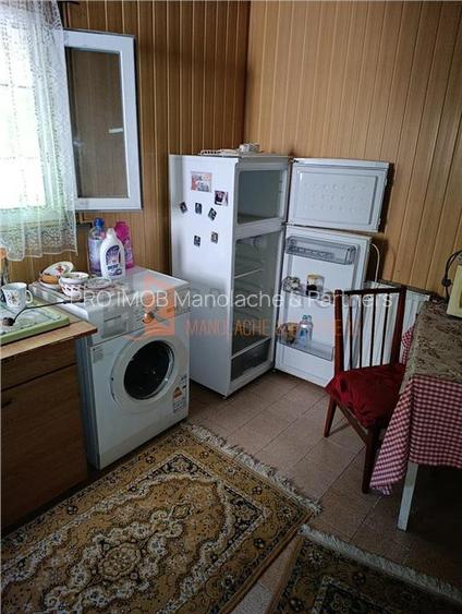 Casa tip parter + spatii comerciale Zona Garii - 10