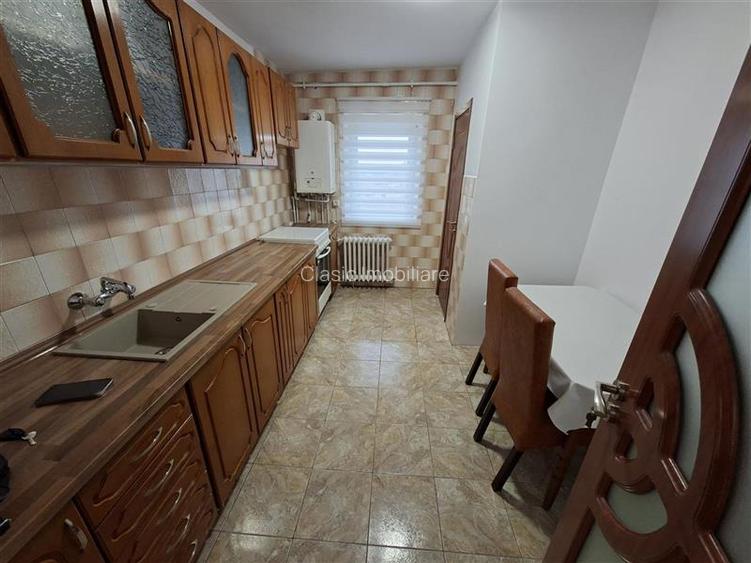 Vanzare apartament 3 camere decomandat zona Ion Mester Campului, Cluj-Napoca - 2